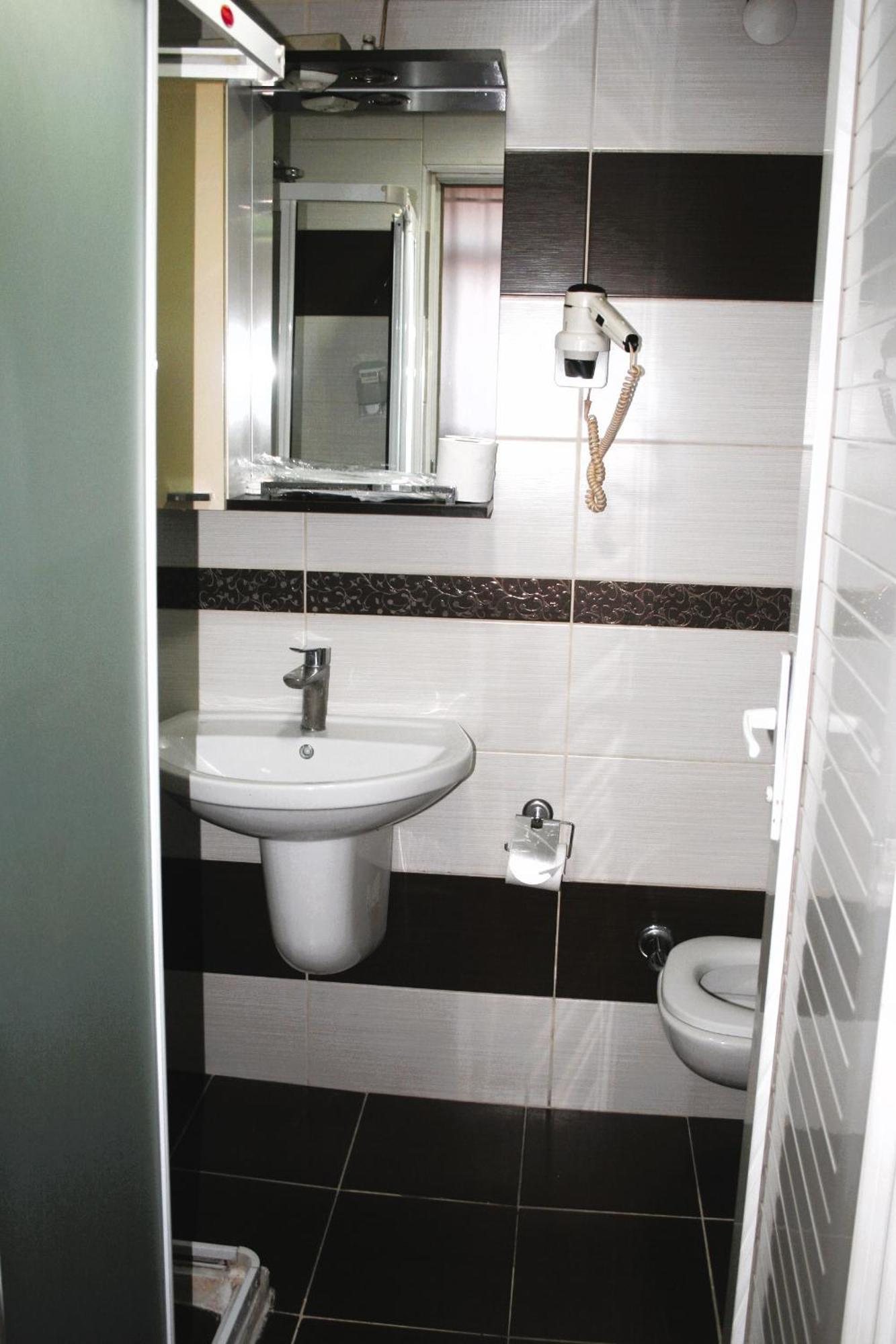 Yeni Kosk Esra Hotel Konya Exteriör bild