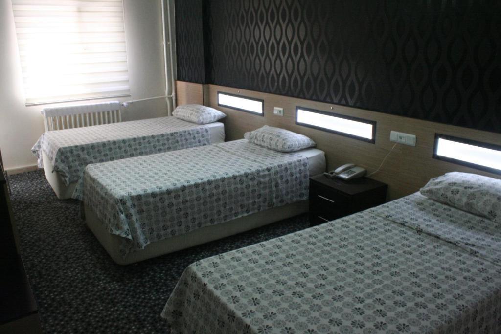 Yeni Kosk Esra Hotel Konya Rum bild